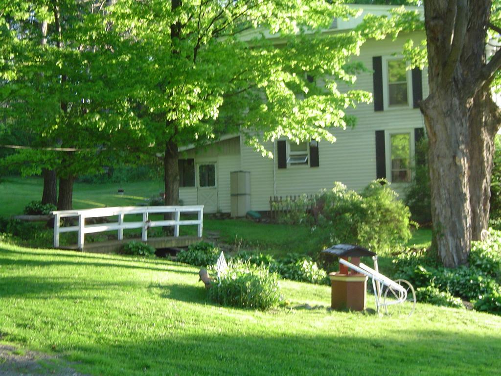 Kountry Living Bed And Breakfast Oneonta Exterior foto